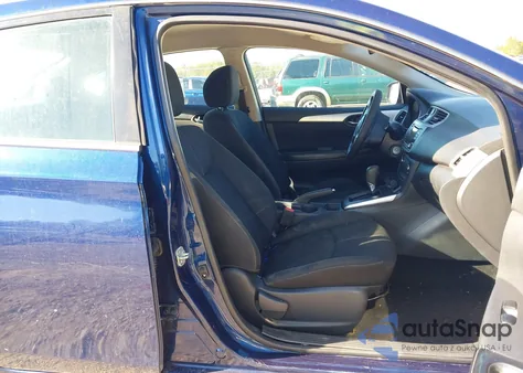 2018 Nissan Sentra S z USA, uszkodzony, nr VIN 3N1AB7AP2JY266858